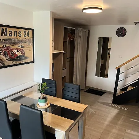Indépendant à La Campagne Proche Du Pôle Européen Du Cheval Et Circuit Des 24h Du Mans Appartement